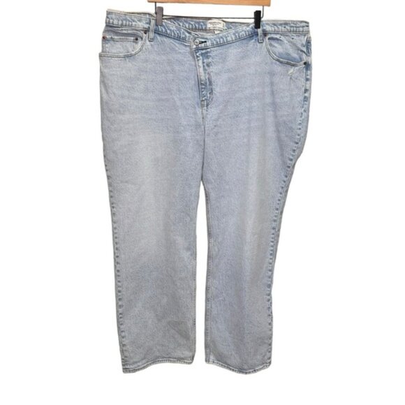 Abercrombie Fitch Curve Love Criss Cross 90s Relaxed Jean High Rise Size 24 - Picture 3 of 16